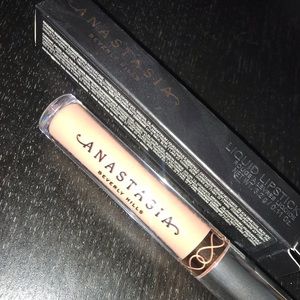 Anastasia Beverly Hills Liquid Lipstick